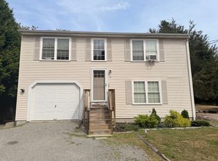 8 Salem Trl #4, Narragansett, RI 02882