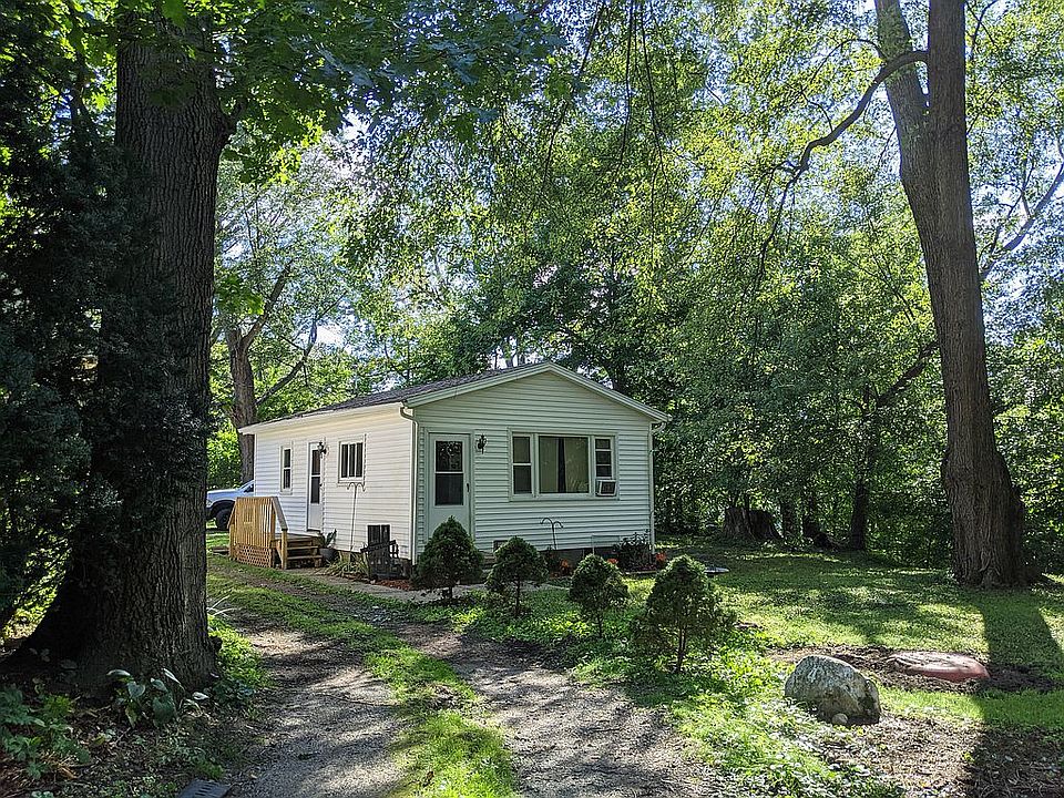 1st image of 348 Donna Dr