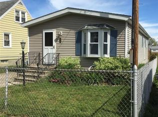 11 Knoll Ave, Milford, CT 06460