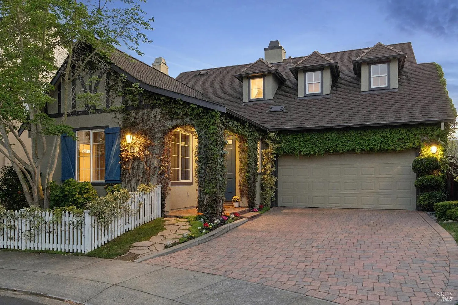 4193 Summer Gate Avenue photo 1