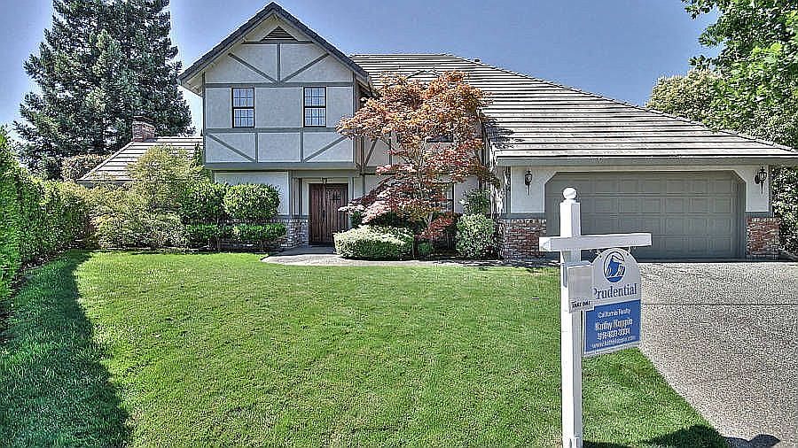 1st image of 1704 Summerhill Ct