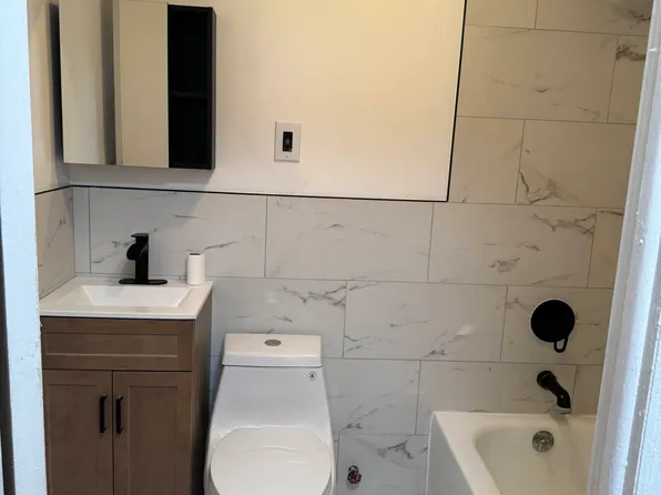 734 Madison Street image 4 of 9