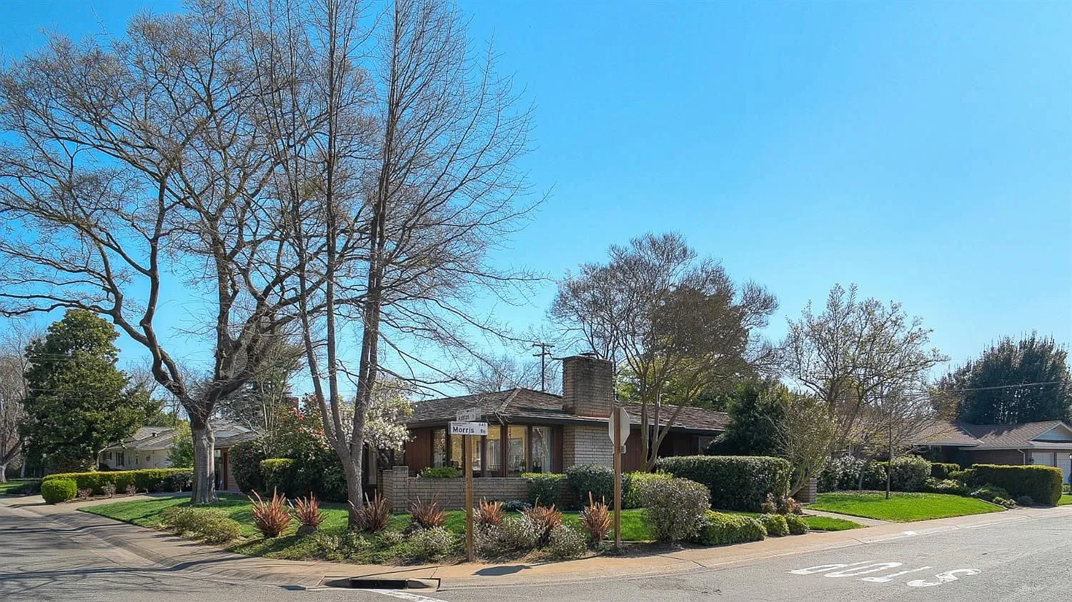 830 Morris Way photo 1