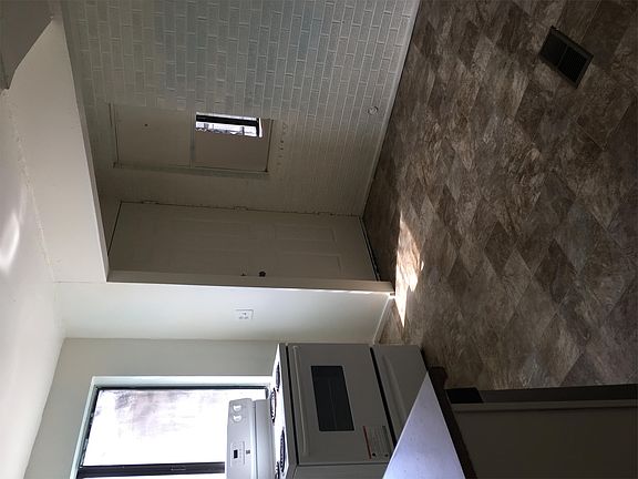 5th image of 2654 S Federal Blvd APT A
