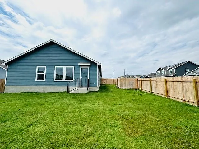 14425 Treyvon Rd — Photo 26