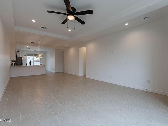 5th image of 361 W WALTON Avenue