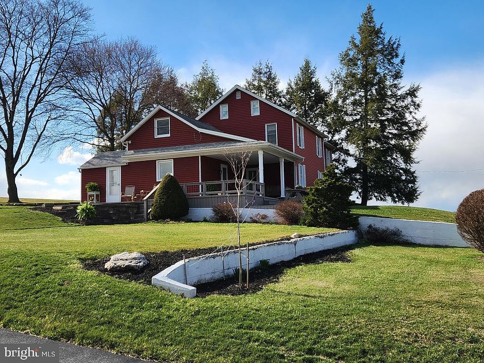 1st image of 2575 Valley Rd