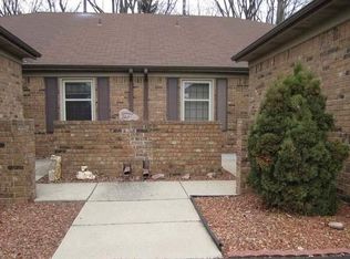49585 Laurel Heights Ct, Shelby Township, MI 48315