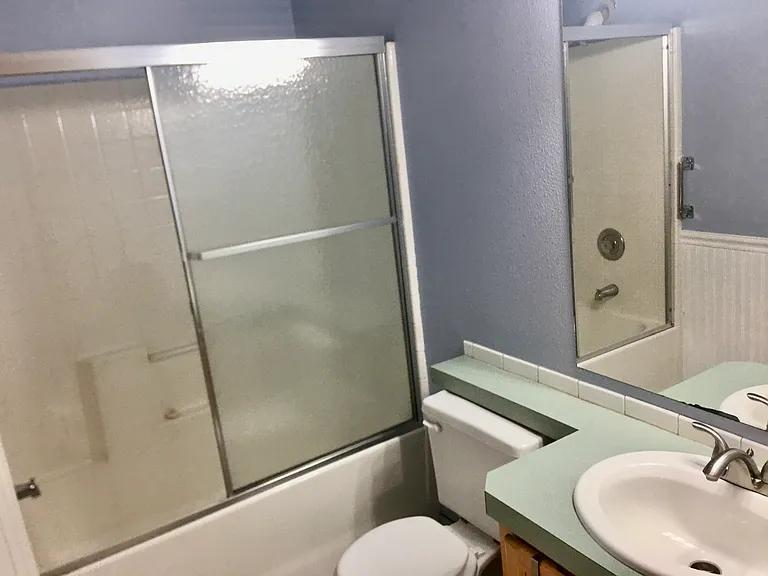 Crest Ave — Photo 15