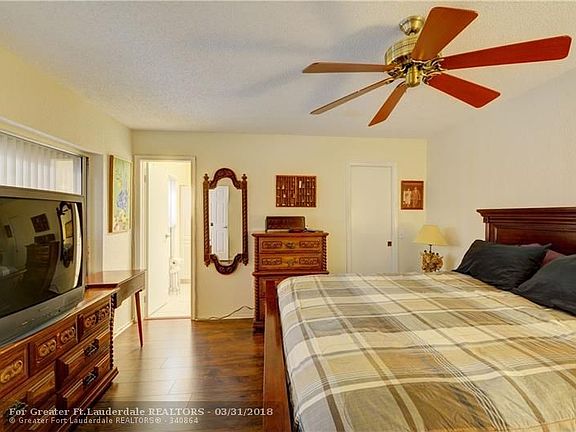 5th image of 9571 NW 24th St