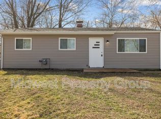 1440 Plaza Pl, Wentzville, MO 63385