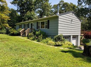 284 Pastors Walk, Monroe, CT 06468