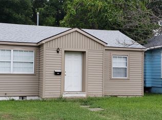 720 E 8th St, Ada, OK 74820