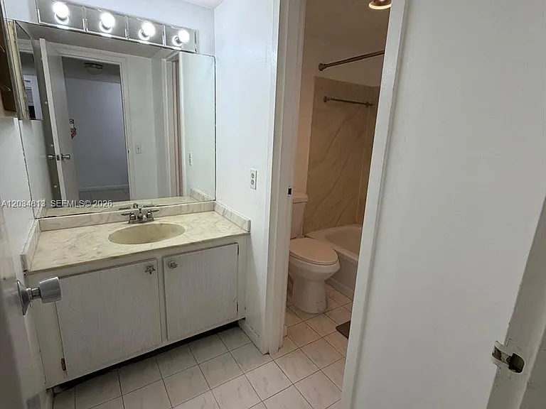 200 Waterway Dr S #107 — Photo 13