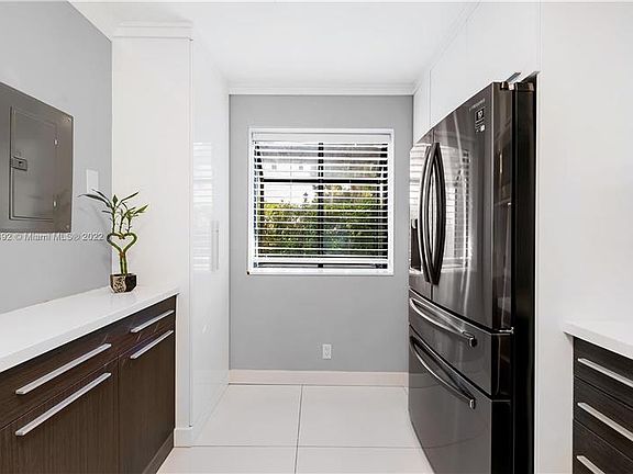 3rd image of 3967 Cocoplum Cir #36101