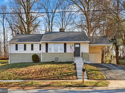 35 Old Manor Rd, Newark, DE, 19711