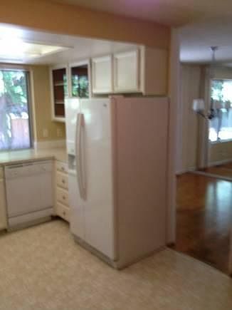 2nd image of 17042 NE 20th St
