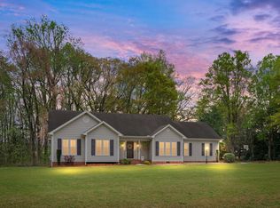 1117 Country Brooke Dr, Raleigh, NC 27603