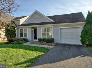 3 Globeflower Ln, Princeton Junction, NJ