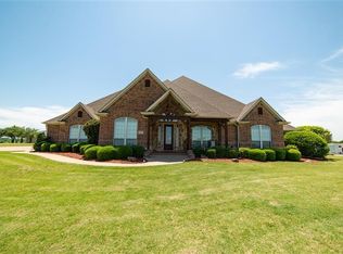 517 Paloma Way, Burleson, TX 76028