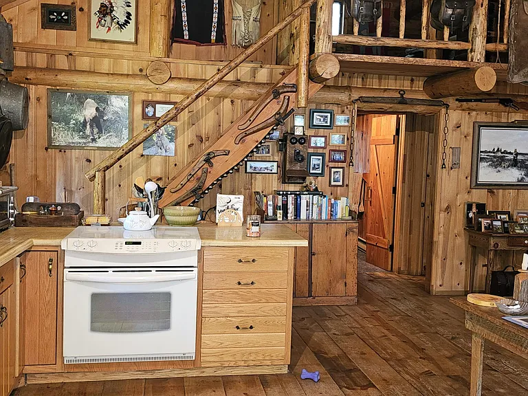 6550 Lodgepole Trl — Photo 8