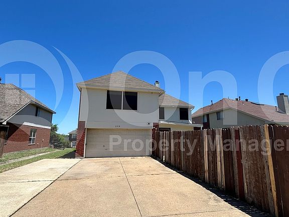 3rd image of 2210 Elm Falls Pl