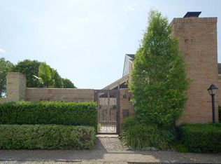 619 Chadbourne Ct, Houston, TX 77079