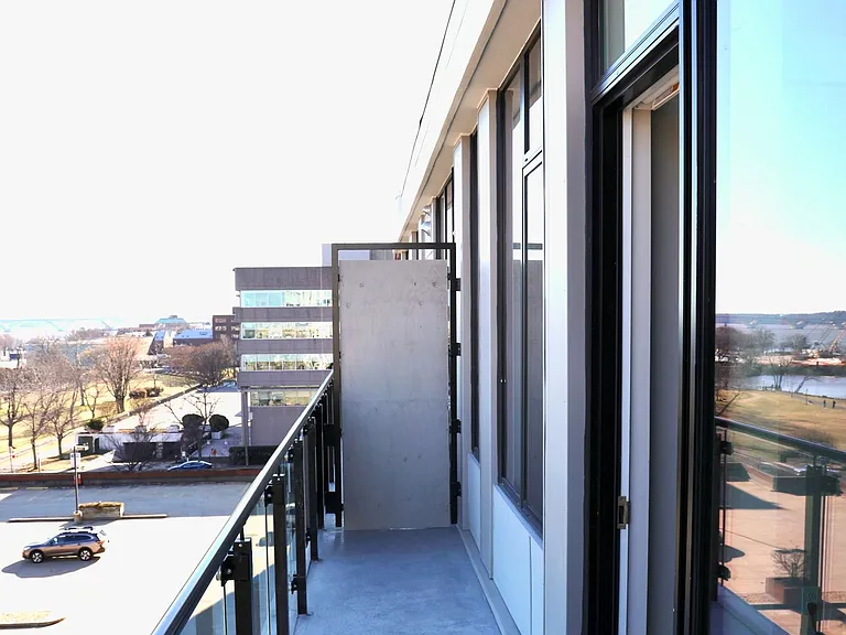 25ft balcony (entire length of bedroom and living room)
