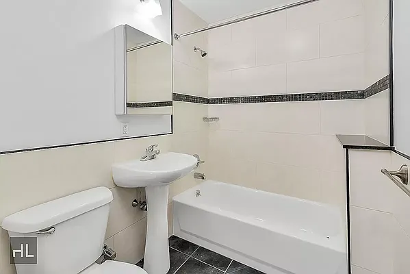 Rented by Forma New York LLC | media 6