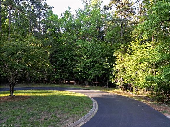 4th image of 222 Commodore Dr Lot 13