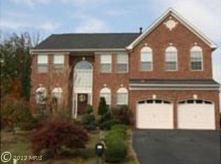 9304 Gary Ct, Manassas Park, VA 20111