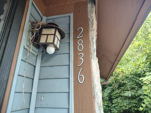 4th image of 2836 Saddle Barn West Dr