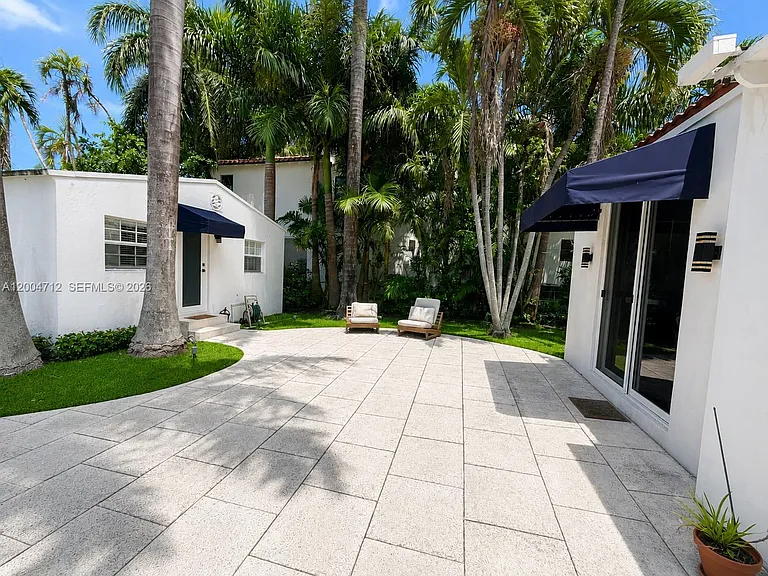 265 Palm Ave — Photo 46
