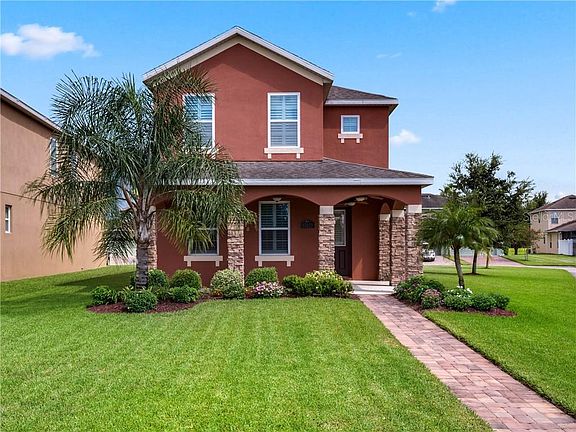 3rd image of 15129 Avenue Of The Arbors