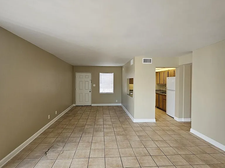 1750 N Congress Ave #304 — Photo 1