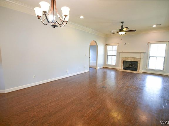4th image of 7151 Hud Ln