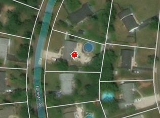 4 Forrestal Rd, Kendall Park, NJ 08824