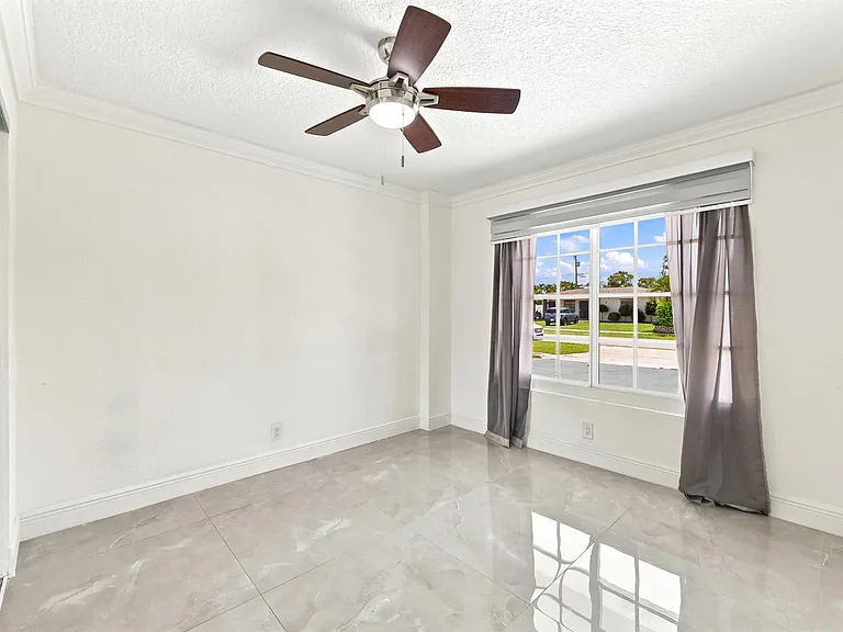 2649 Cedarcrest Rd — Photo 30