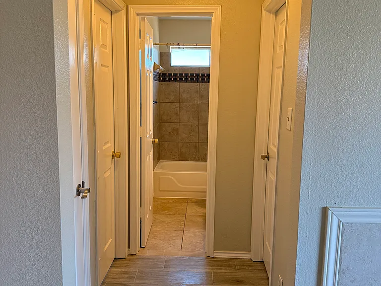 1235 Orchard Park Cir — Photo 13