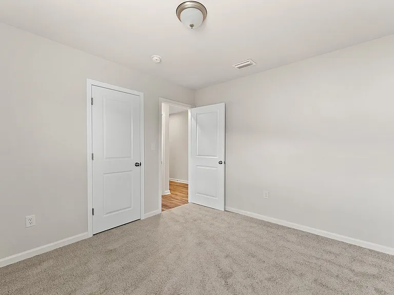 630 Whispering Creek Ave — Photo 10