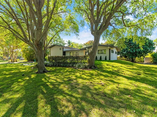 7920 SW 132nd St, Pinecrest, FL 33156