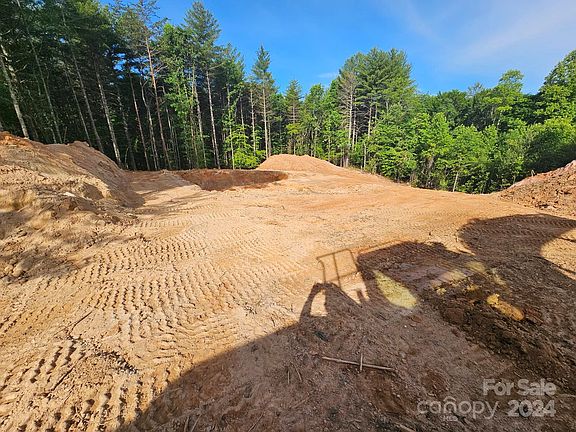 4th image of 2074 Robert Dr #26