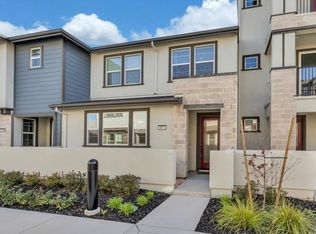 3075 Seaspray Walk, Sacramento, CA