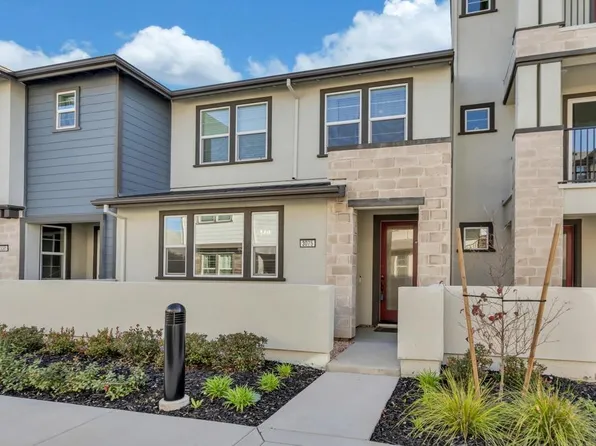 3075 Seaspray Walk, Sacramento, CA 95833