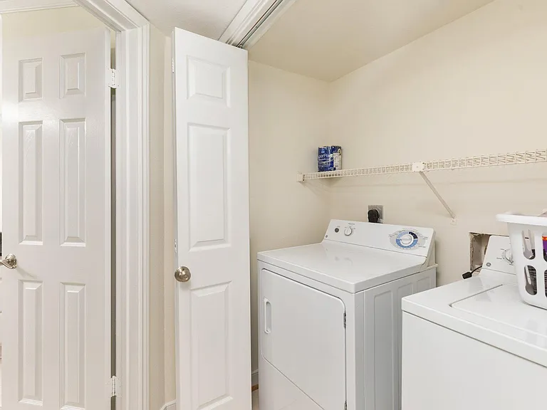 3922 Penderview Dr #338 — Photo 19