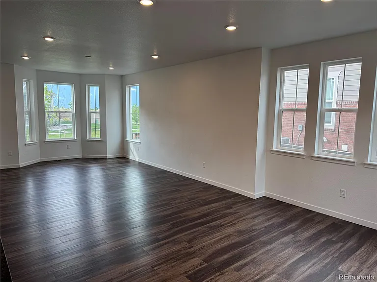 17674 Olive St — Photo 5