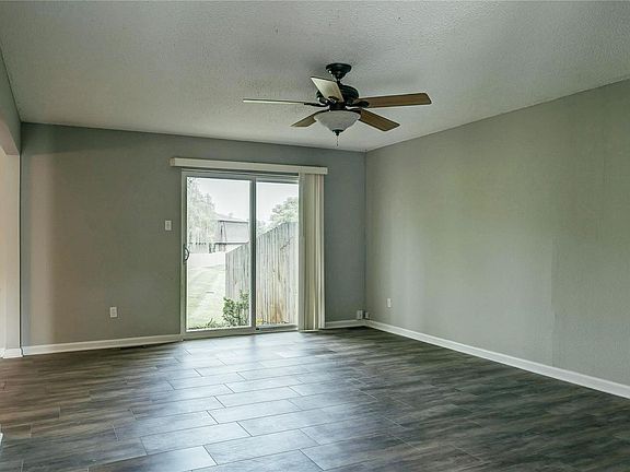 4th image of 244 Glandore Dr APT C