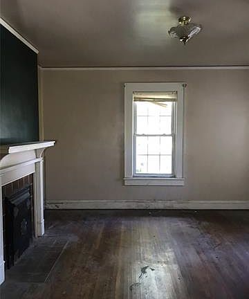 4th image of 1440 White Oak Ave