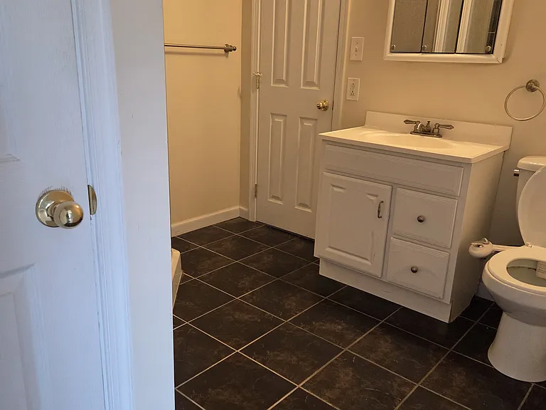 146 Vassar St #3 — Photo 6