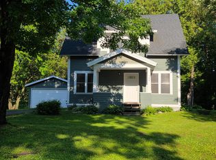 340 River Dr W, Milaca, MN 56353
